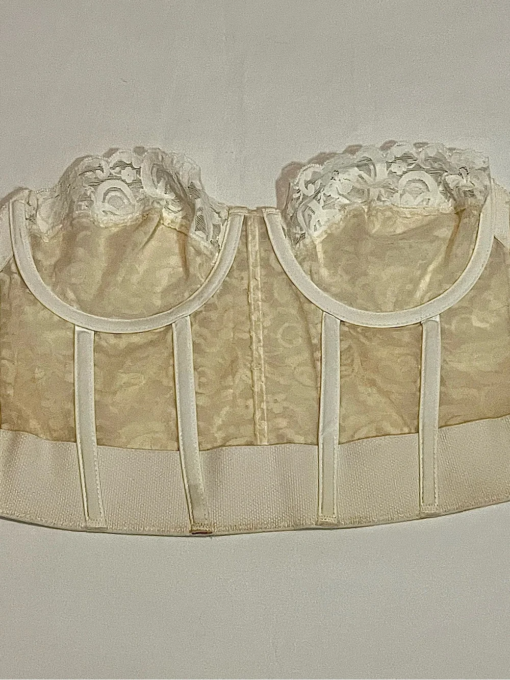 Vintage Union Strapless Lace Bustier Top in Cream